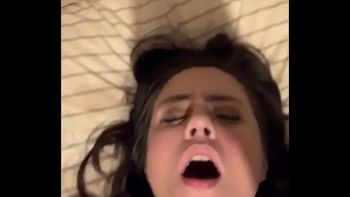 Который снял отменную пьяную порнушку