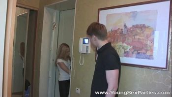 Зрелые развратники снимают на любительскую камеру свой свингер секс