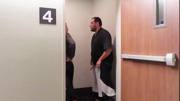 Двое ебут одну домашнее