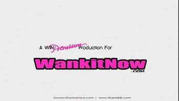 Подрочил еще