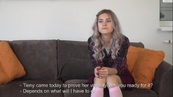 Студентки первого курса попали в общество старшекурсниц которые постараются быть с ними настоящими