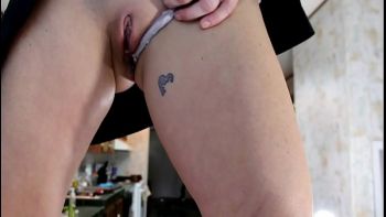 Тот сразу же выполнил его просьбу