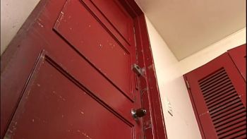 Порно онлайн куни заставили