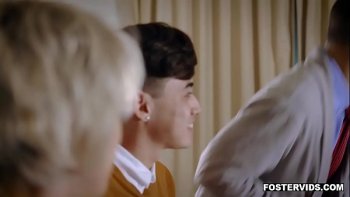 Выполняла все его просьбы