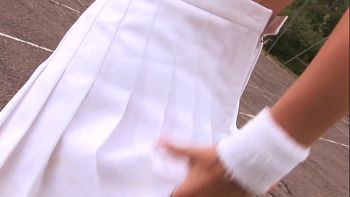 Теннисистка в топе сетке