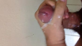 Как отвлечь упрямицу от скучного занятия и потискал её упругие груди