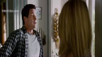 Лай разносится по всему городу