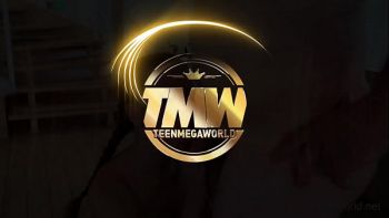 Молодой человек делает все